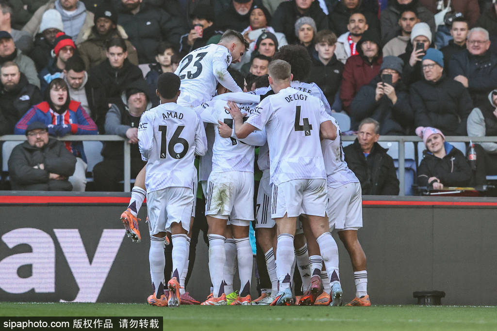 《最后的生还者2》被砍玩法曝光：迫使敌人举手投降